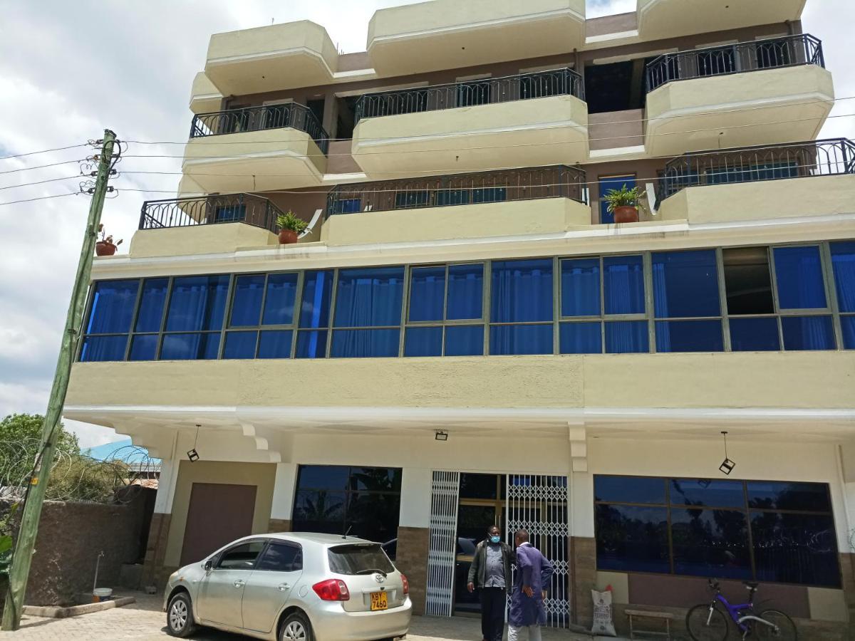 Hotel Taji Nanyuki Eksteriør billede