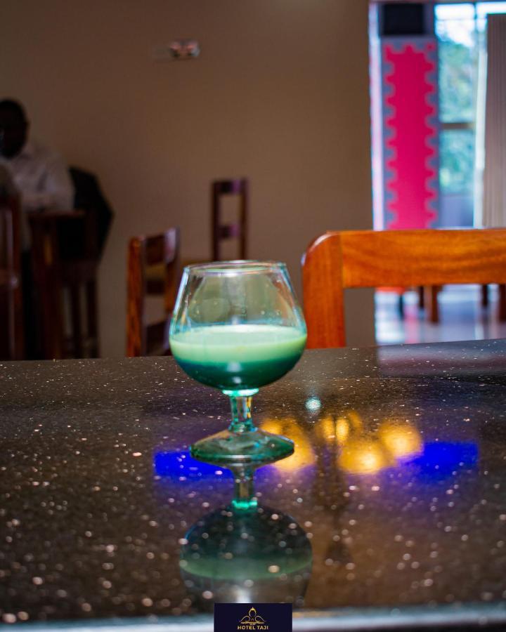 Hotel Taji Nanyuki Eksteriør billede