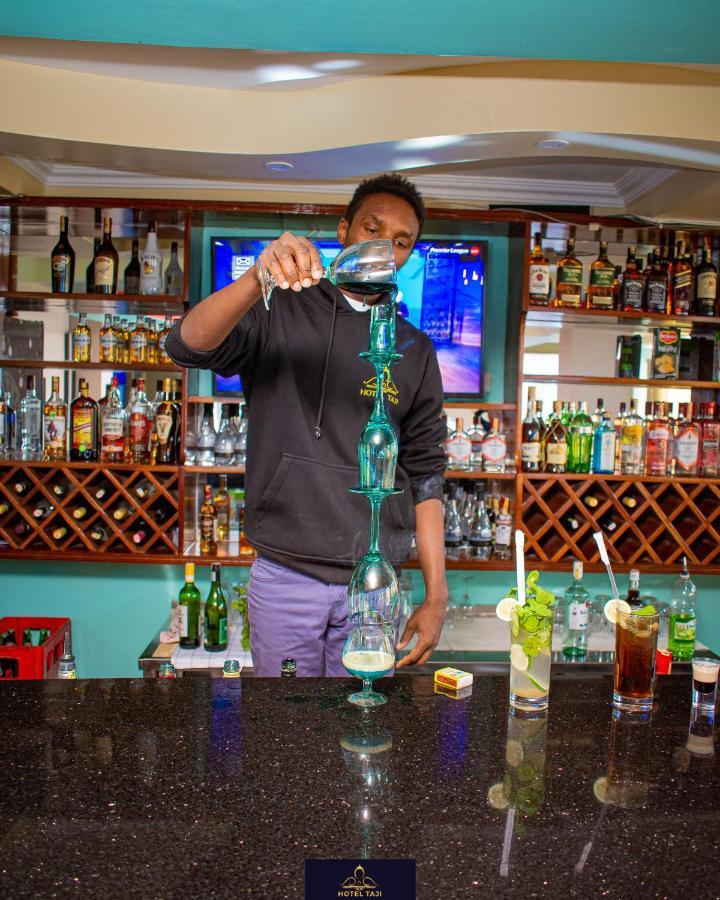Hotel Taji Nanyuki Eksteriør billede